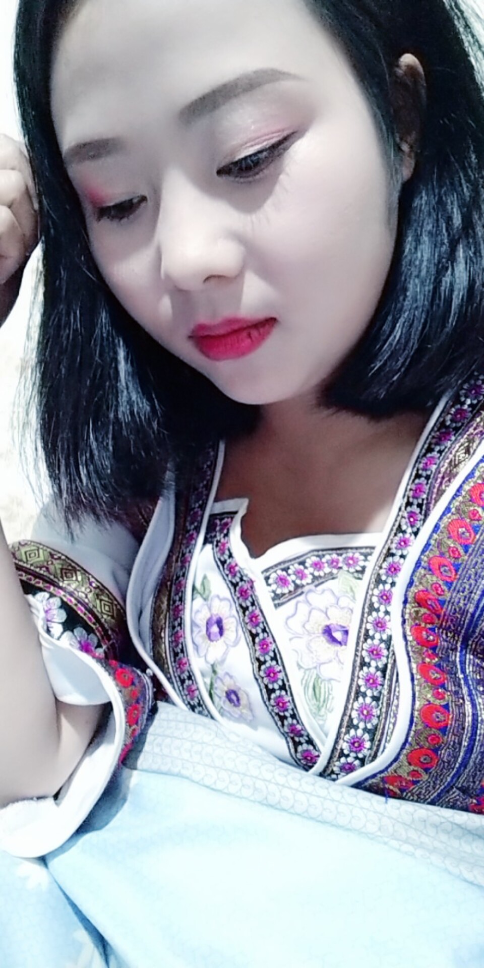 老师  龙崇钦 录音:香柏木 编曲:张启财 制作  监制:阿卯秀儿(张秀花)