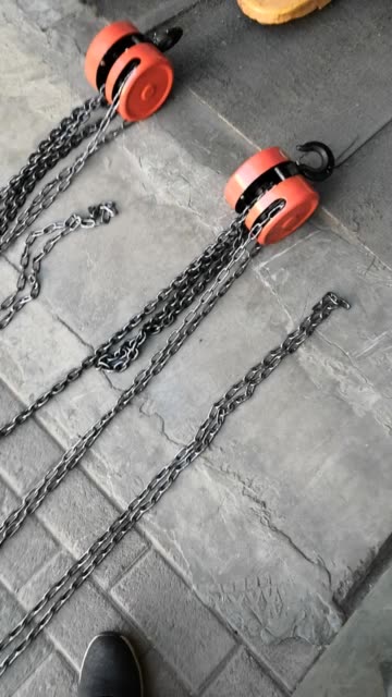 搞俩个1吨12米的吊链走起来 2月前