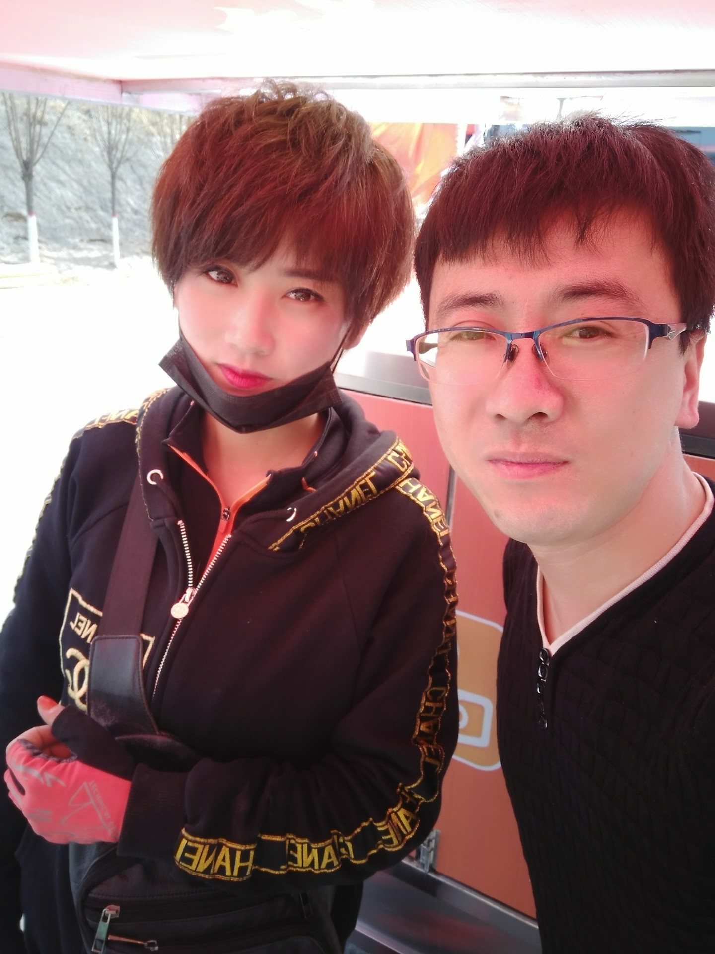 偶遇阳高徒步云南美女! 1月前